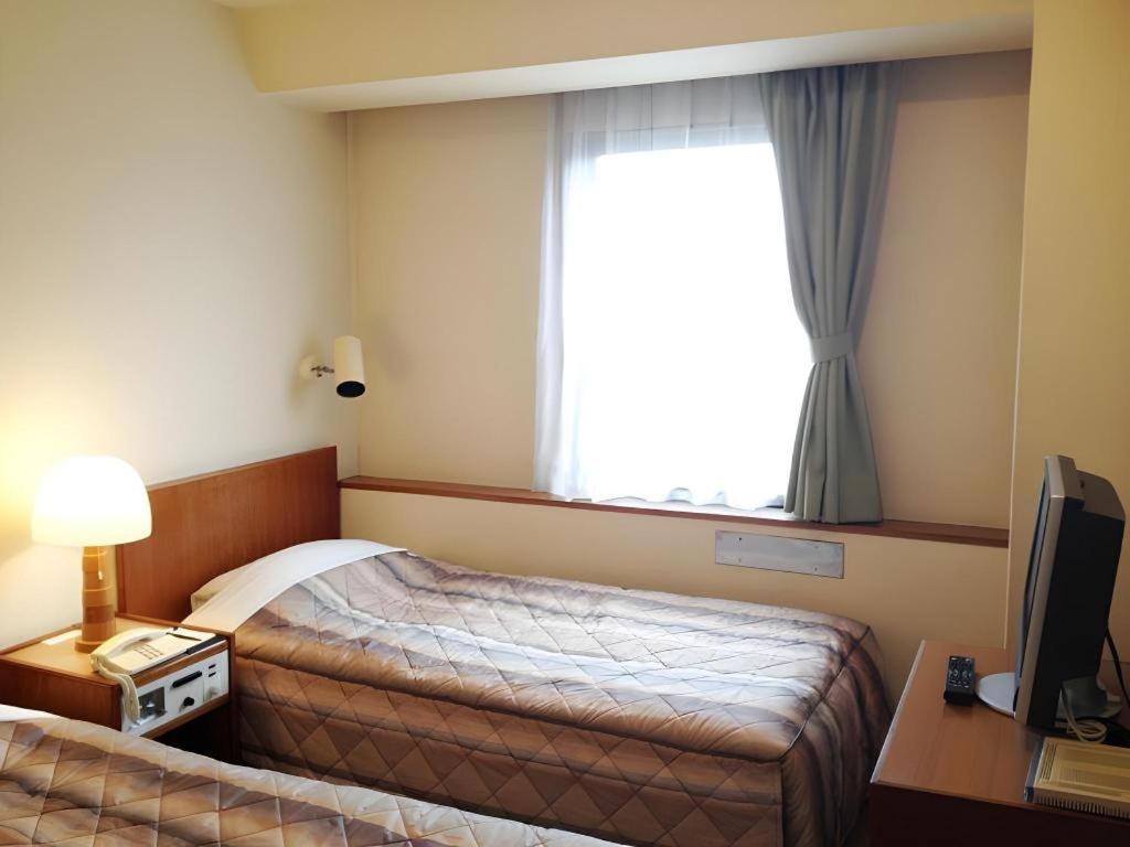 Marroad Inn Tokyo Fuchū Exteriör bild